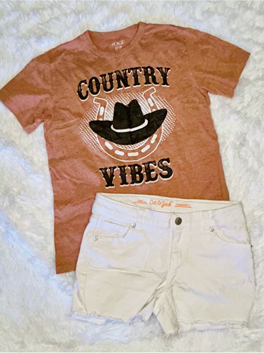 Girls 'Country Vibes' Graphic Tee with White Shorts Size L 10/12